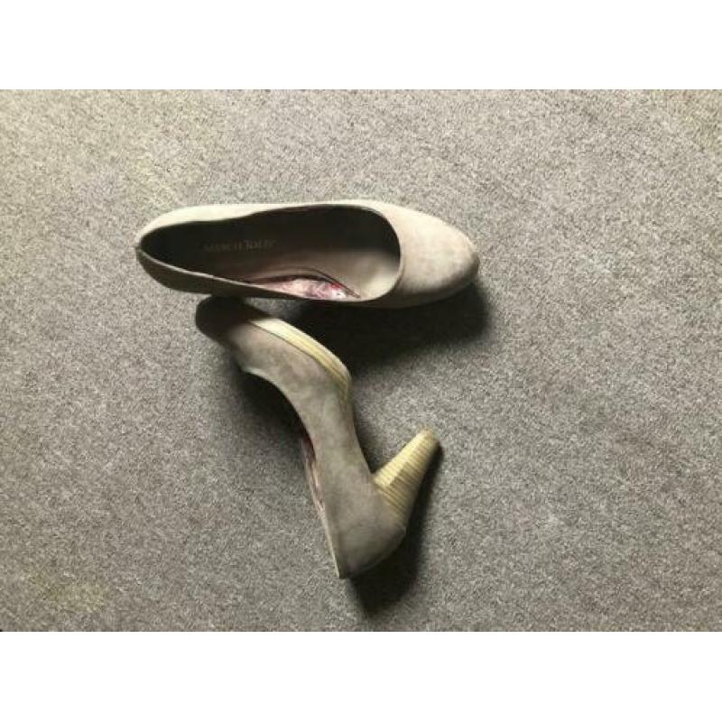 Marco Tozzi pump maat 40