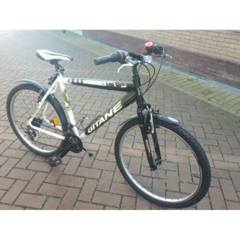 26 incb mooie mountainbike 21 versn.