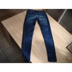 Skinny jeans maat XS.