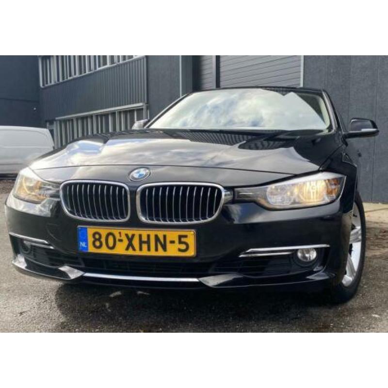 BMW 3-Serie 2.0IX 320 135KW Aut8 (f30) 2012 Zwart