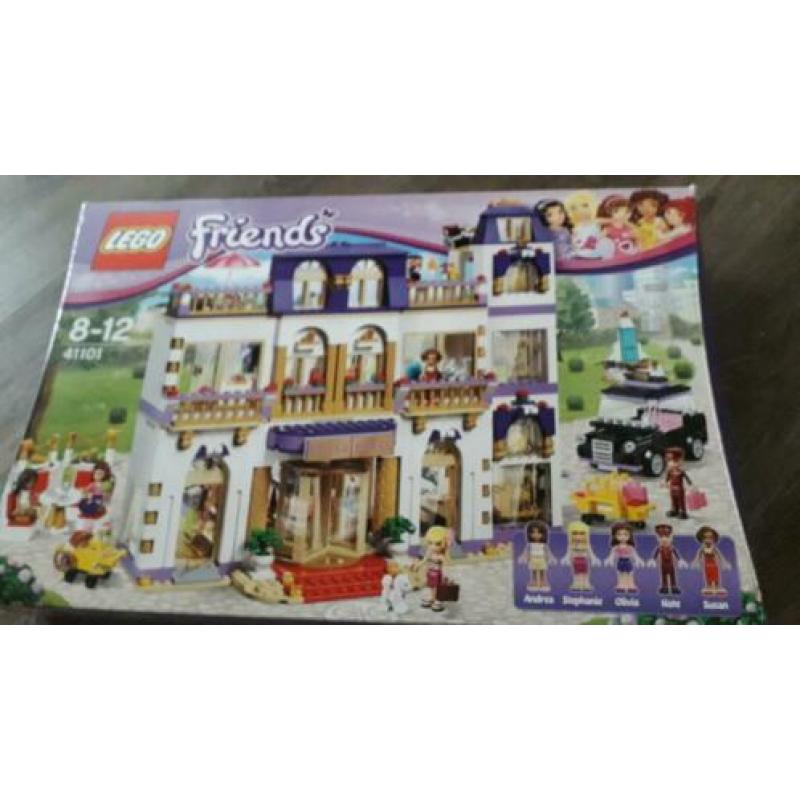 lego Friends hotel