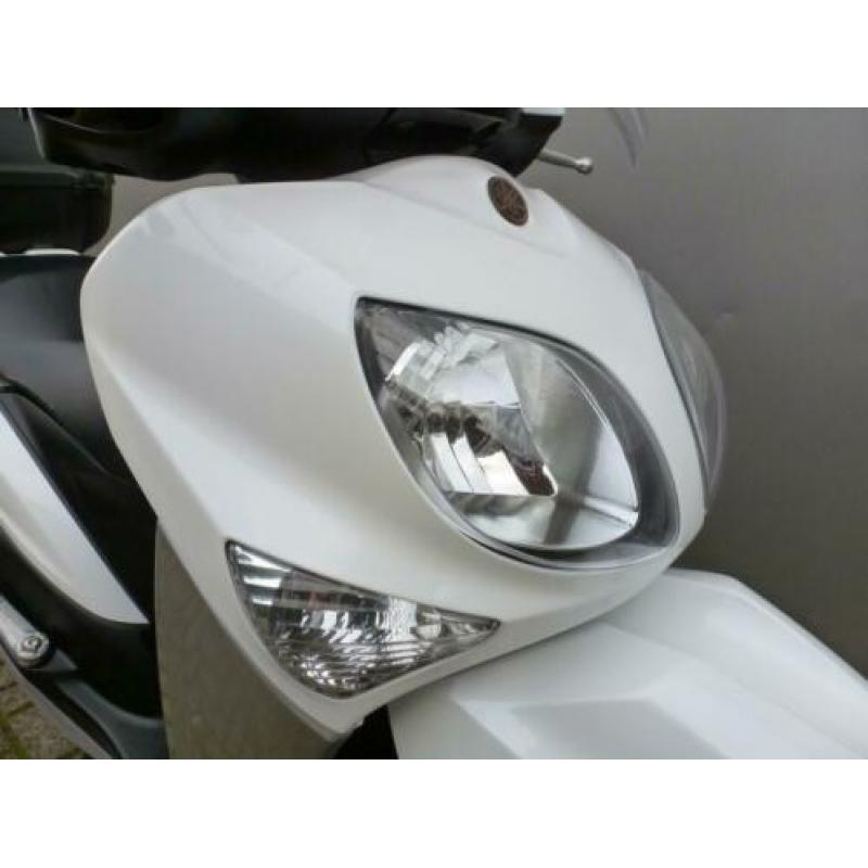 Yamaha XENTER 125 (bj 2013)