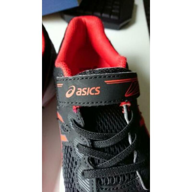 Asisc sportschoenen gymschoenen loopsport 35