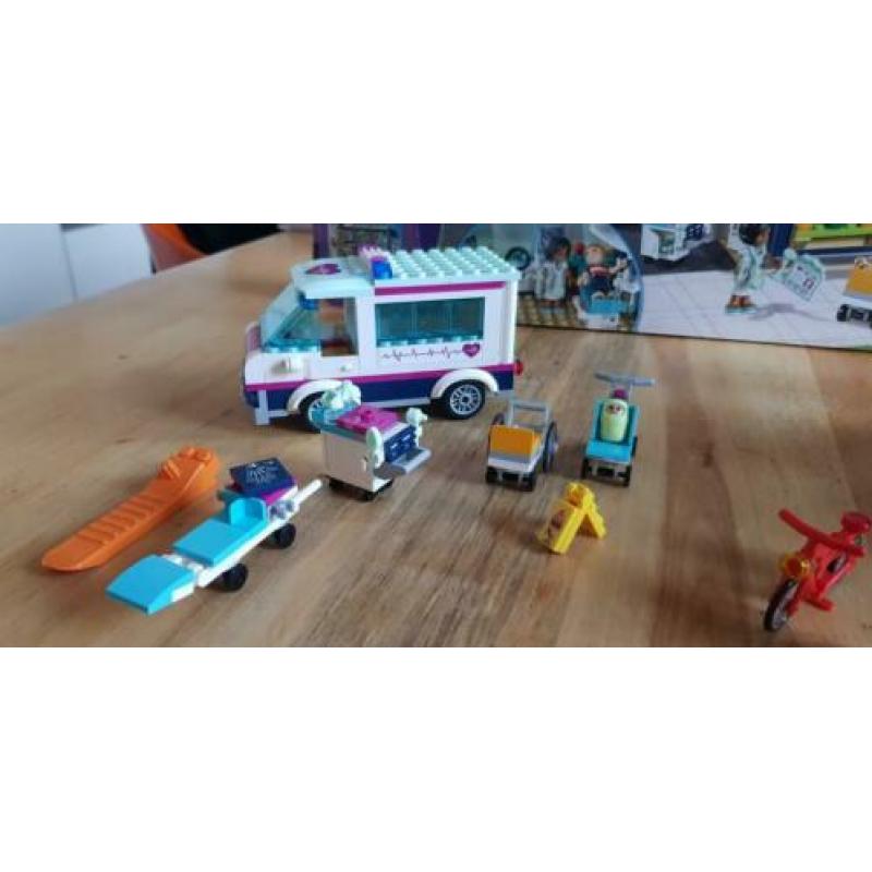 lego friends 41318 ziekenhuis, compleet met doos