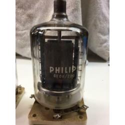 Philips QE08/200 beam power tubes