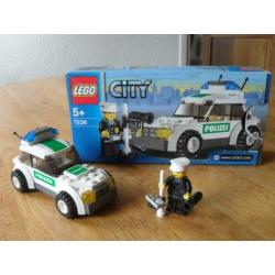 City lego politiewagen / politieauto