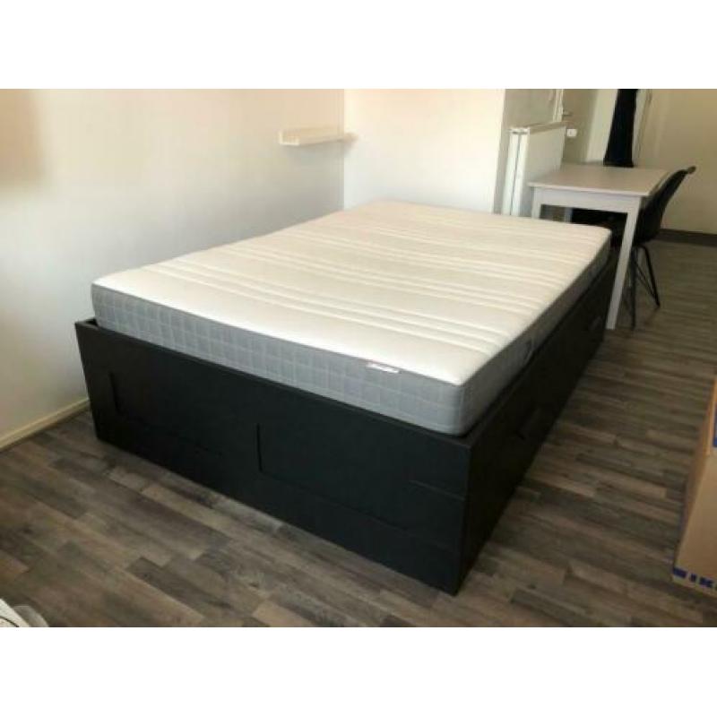 IKEA Brimnes Bed Zwart 140x200 (incl. lattenbodem en matras)