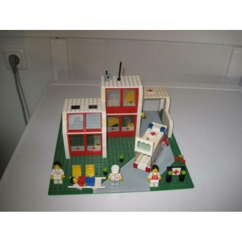 Lego 6380 Emergency treatment center - eerste hulppost