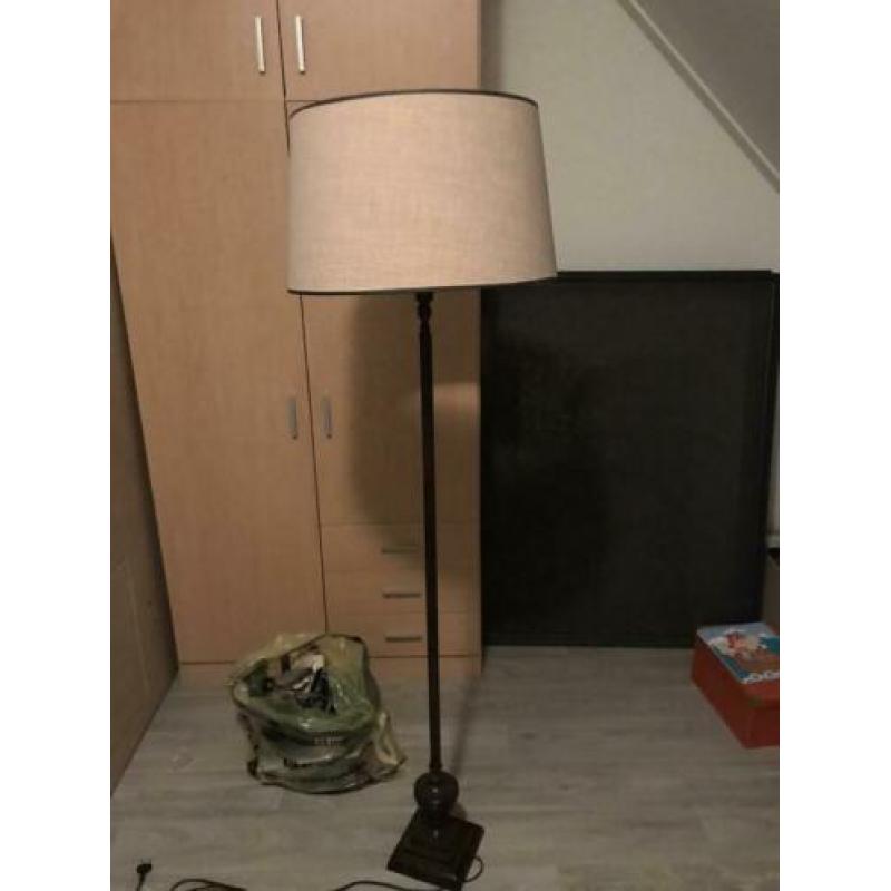 Te koop complete lamp