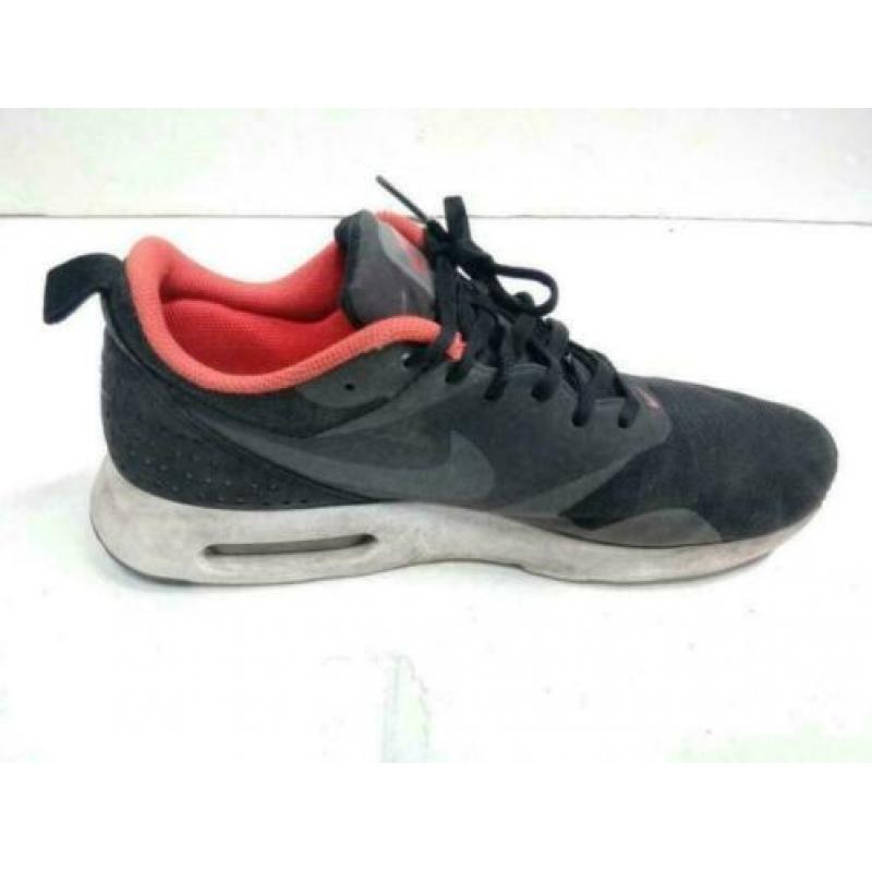 Nike Air Max tavas maat 40,5 (25,5cm)