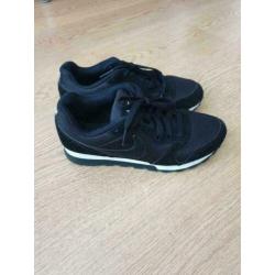 Nike sneakers maat 36,5