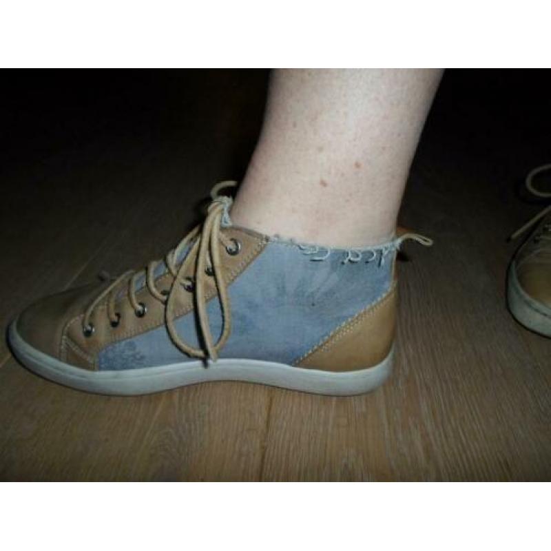 Sneakers maat 38 denim en beige