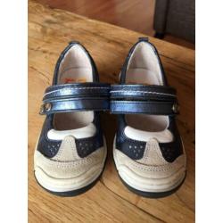 Leren metallic blauwe schoenen van Freaks maat 24