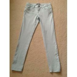 Dames skinny jeans van Esmara. Maat 40. Foto 1-3