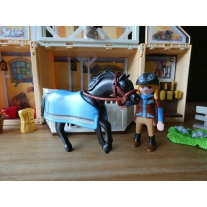 playmobil meeneem box paarden stal manege