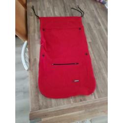 Universele voetenzak buggy rood fleece