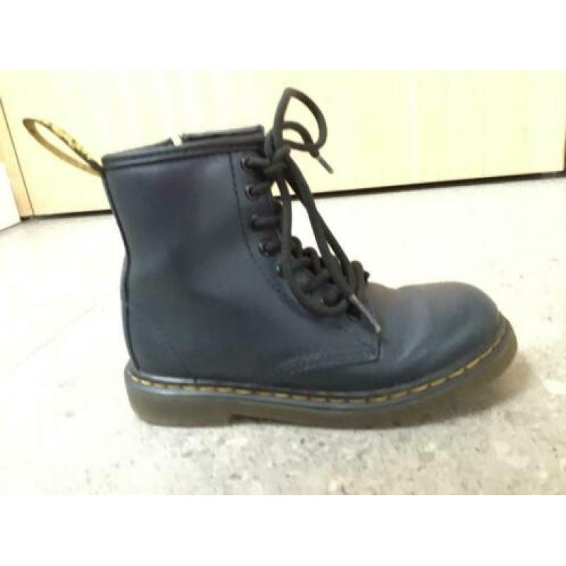 Dr. Martens hoge kinderschoen