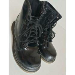 Dr martens maat 28 laarzen