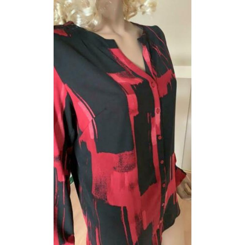 Super mooie rood/zwarte blouse