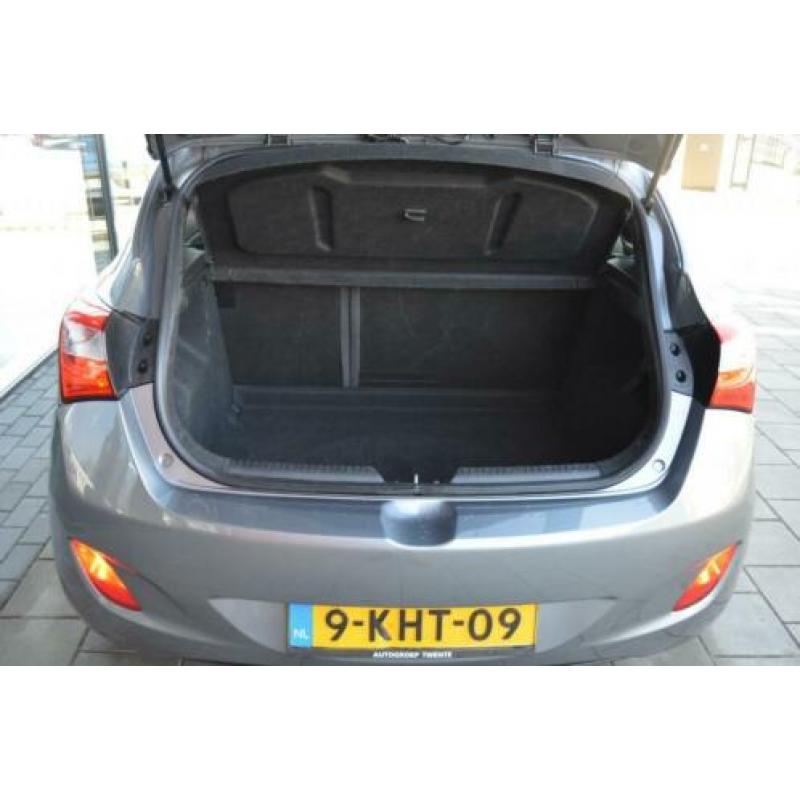 Hyundai i30 HB 1.4i i-Drive Cool + 17"LM