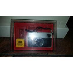 Kodak instamatic 33 camera