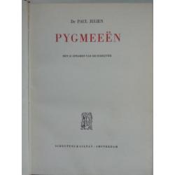 Dr Paul Julien - Pygmeeen - met 35 opnamen van de schrijver