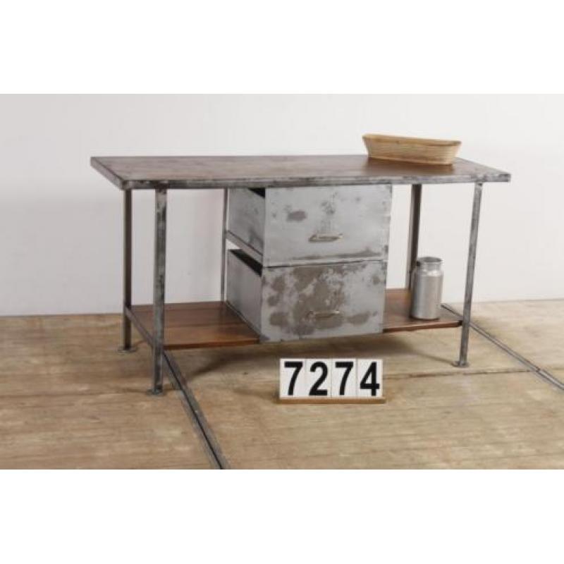 Industrieel vintage werkbank/dressoir/toonbank nr.7274