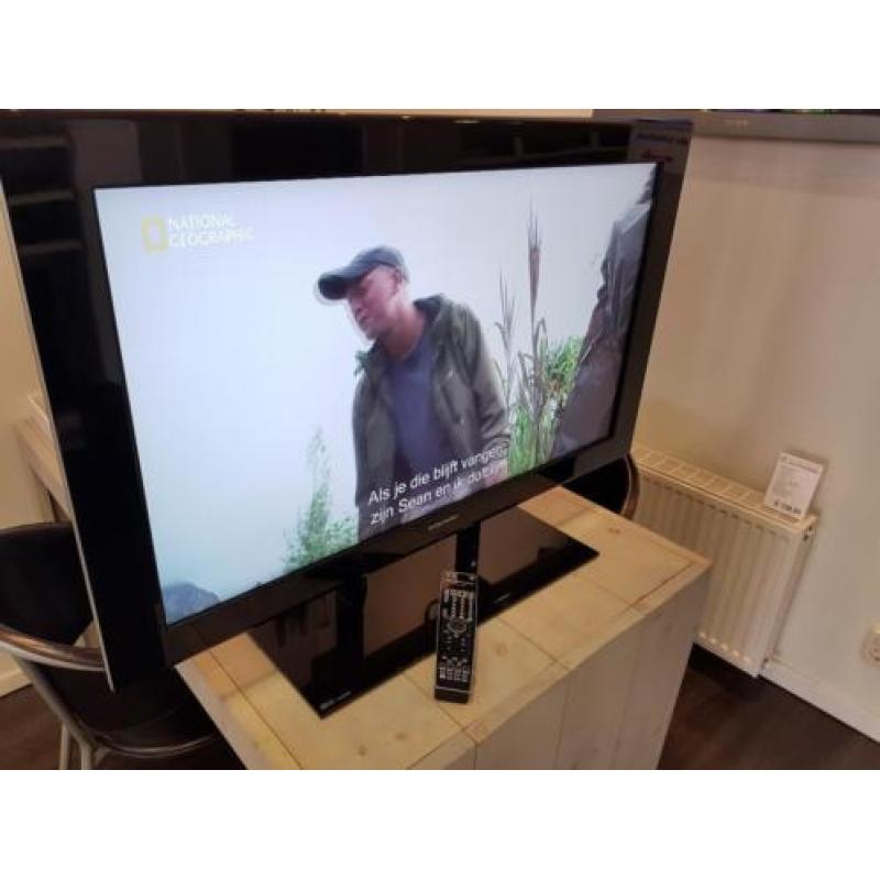 Harman Kardon LCD TV 40 inch (102 cm) Uniek model 4 x HDMI