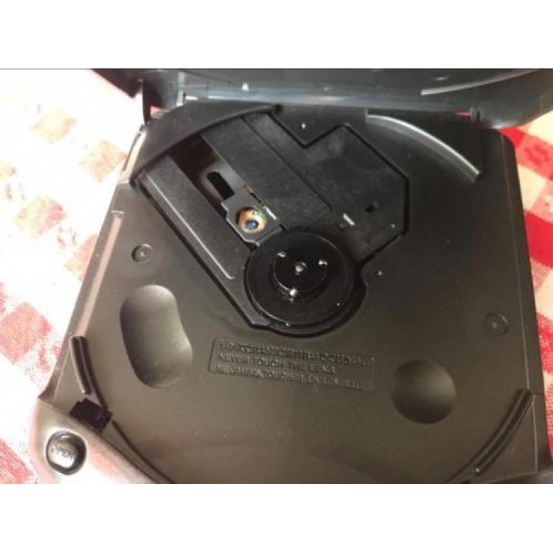 Discman d-141