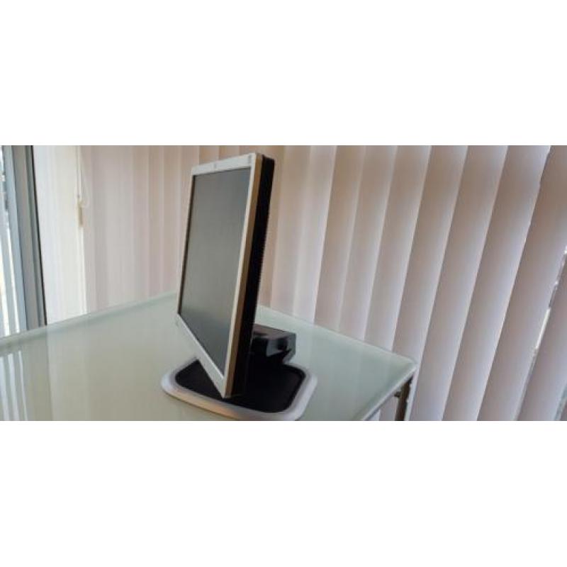 HP L1950G Monitor 19inch