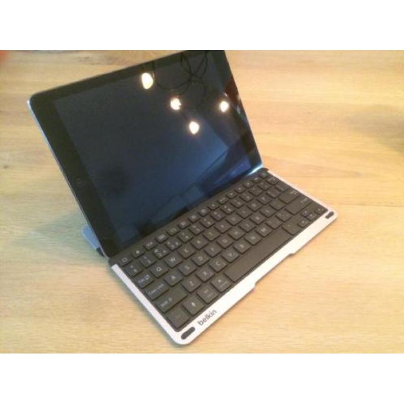 Belkin keyboard case voor ipad air