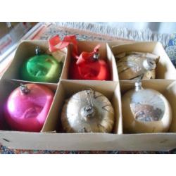 oude glazen kerstballen 6 stuks doos 1