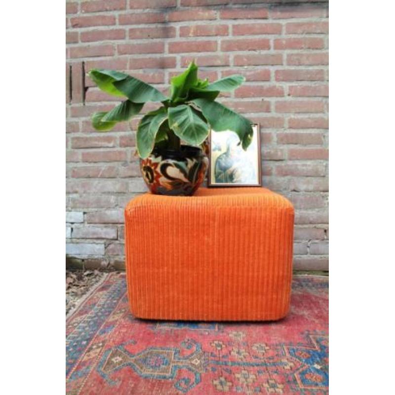 Vintage bohemian oranje rib poef seventies