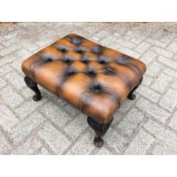 Chesterfield & schapenleren hockers verkrijgbaar va. €65,-