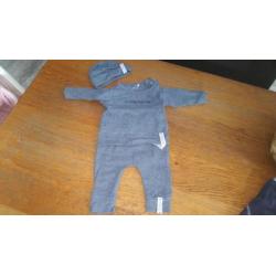 Babykleding maat 50