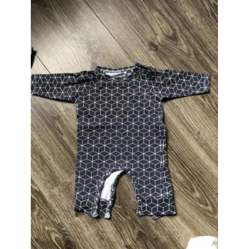 Babykleding maat 50