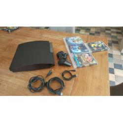 Sony PS3 Playstation 3 (320 GB) + Controller en spellen.