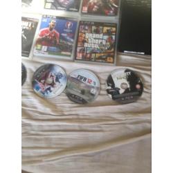 Ps3 met 2controllers en 16games