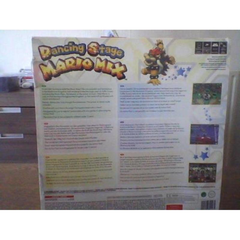 dancing stage mario mix compleet met mat en doos+sleeve